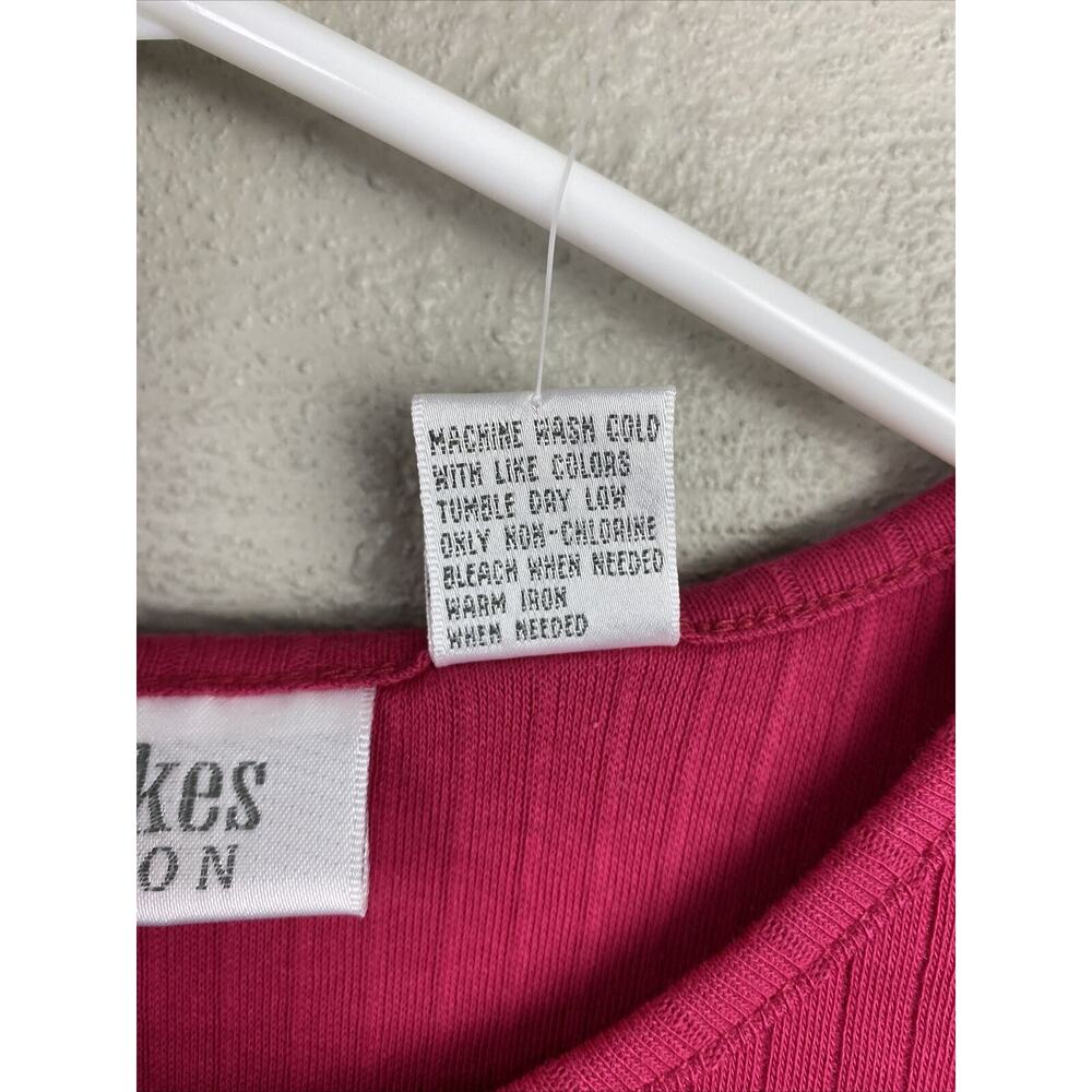 NEW Great Lakes Recreation Women’s Magenta Red Long Sleeve 1/2 Button Top Size L - Picture 6 of 7
